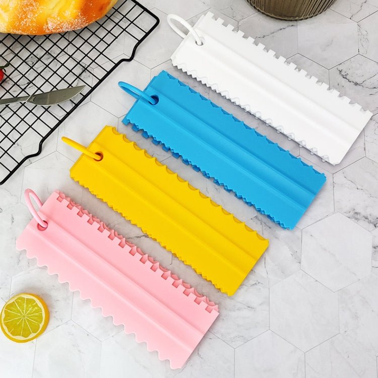 4 PCS / Set Plastic Cream Scraper PP Double Side Sawtooth Baked Cake Flattener(Yellow) - Image 3